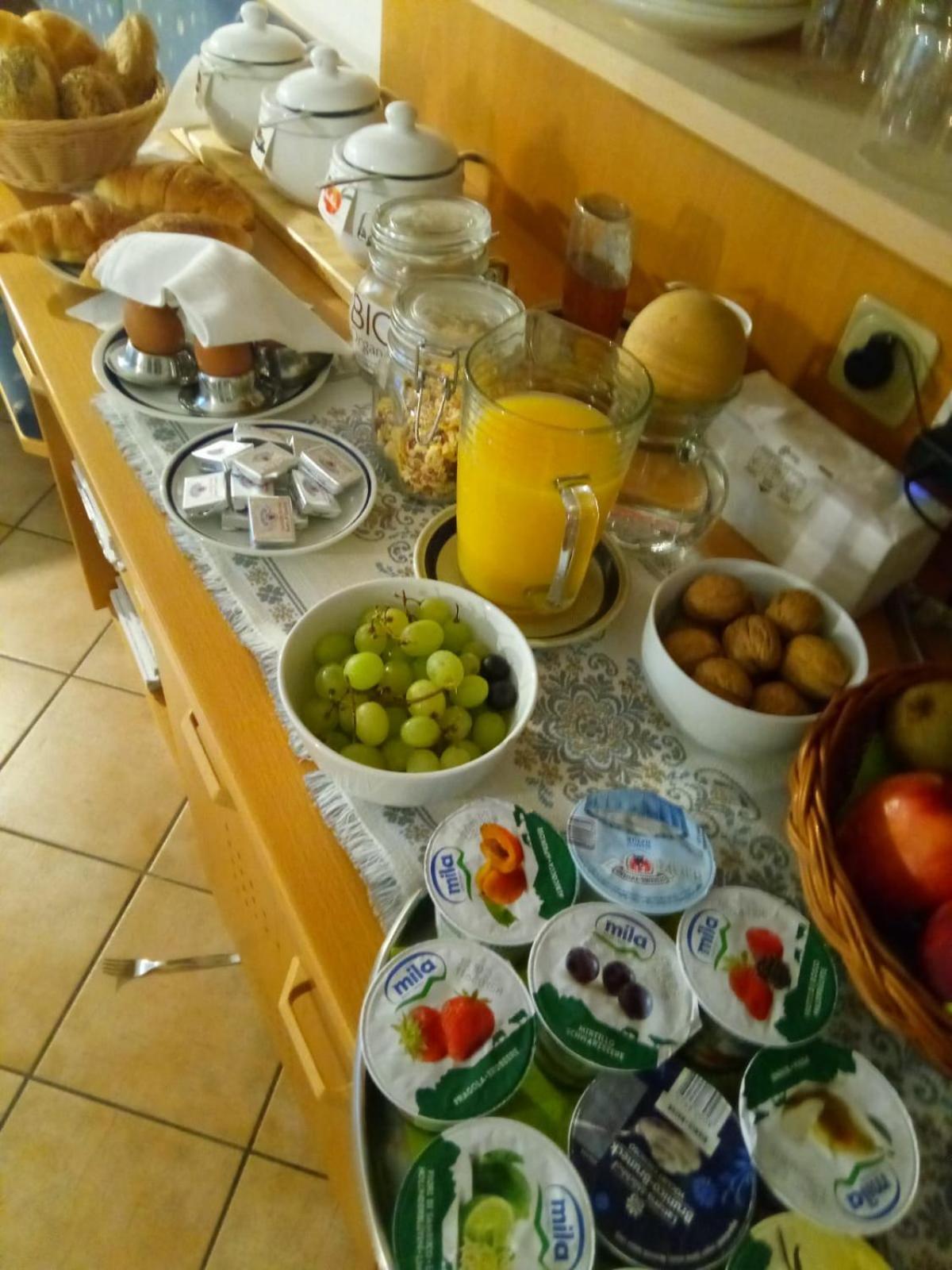 Garni Renzler Bed & Breakfast Rasun di Sopra Ngoại thất bức ảnh